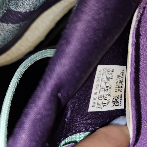 Adidas Running shoes - Picture 4 of 5